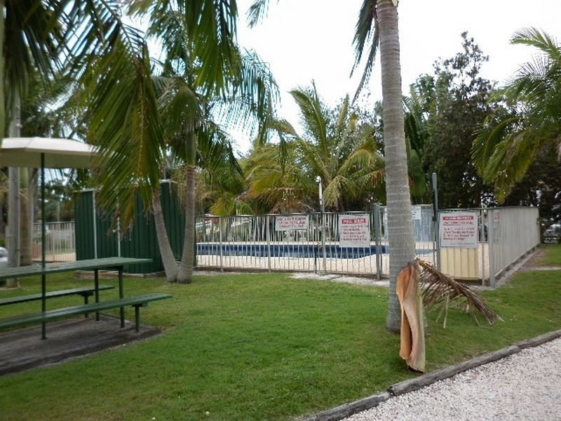 2/4 Boronia Avenue, Pottsville NSW 2489