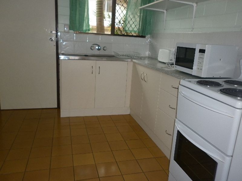 2/4 Boronia Avenue, Pottsville NSW 2489