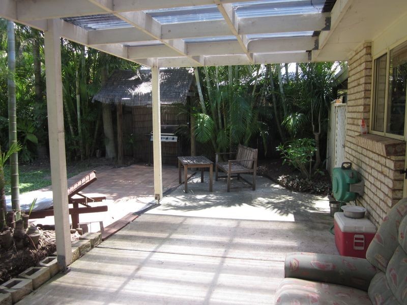 37 McKenzie Avenue, Pottsville NSW 2489