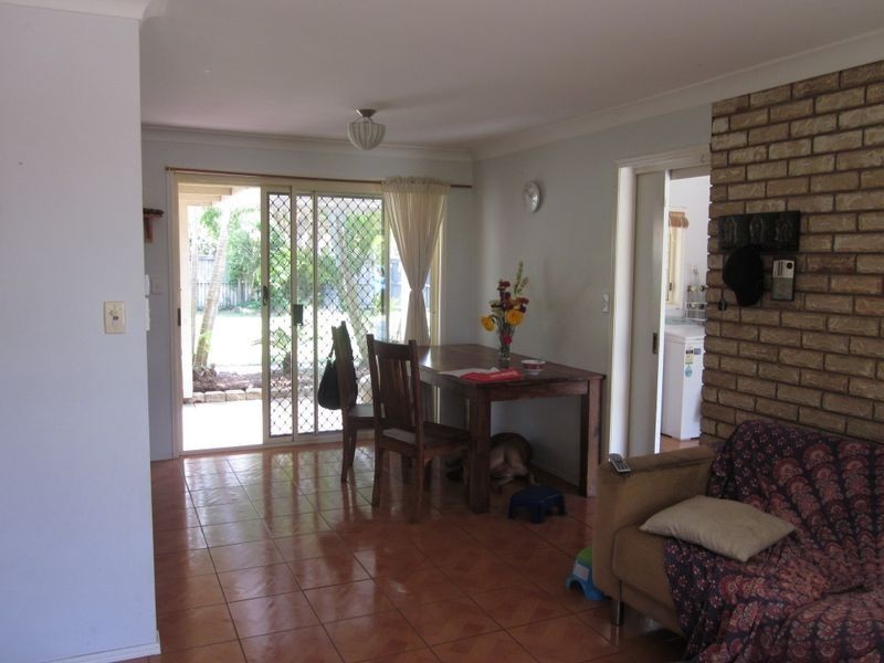 37 McKenzie Avenue, Pottsville NSW 2489