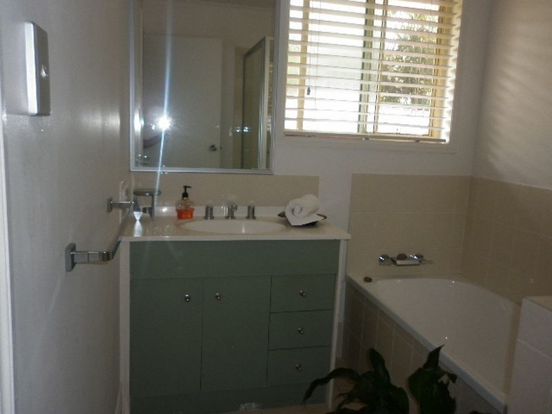 1/3 Hampton Court, Pottsville NSW 2489