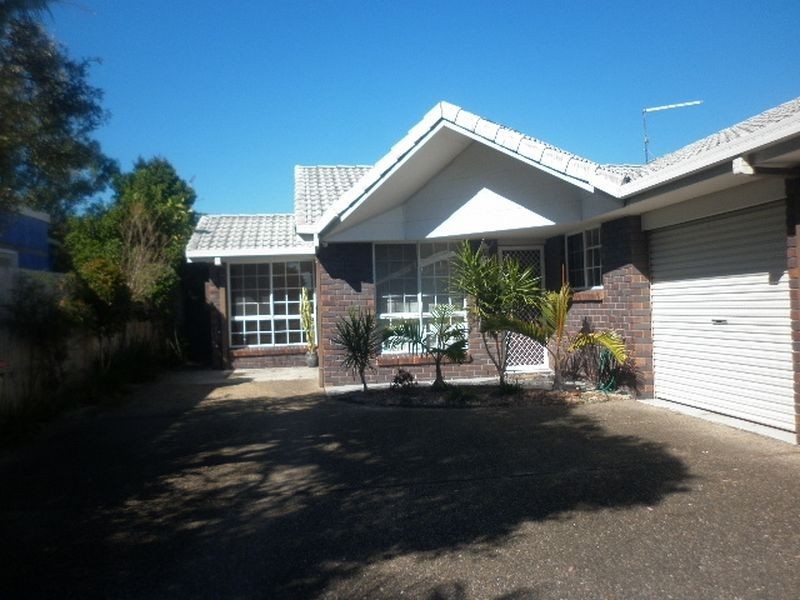 2/70 Coast Road, Pottsville NSW 2489