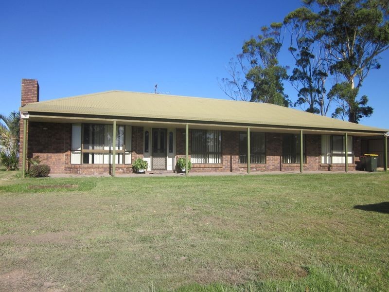 8 Hazelwood Drive, Pottsville NSW 2489