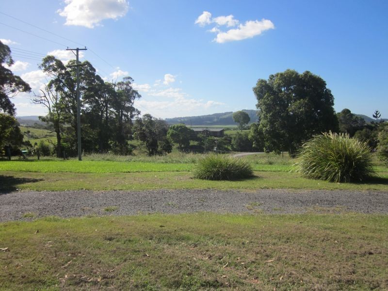 8 Hazelwood Drive, Pottsville NSW 2489