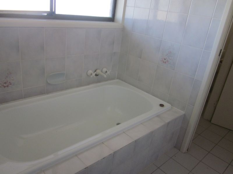 8 Hazelwood Drive, Pottsville NSW 2489