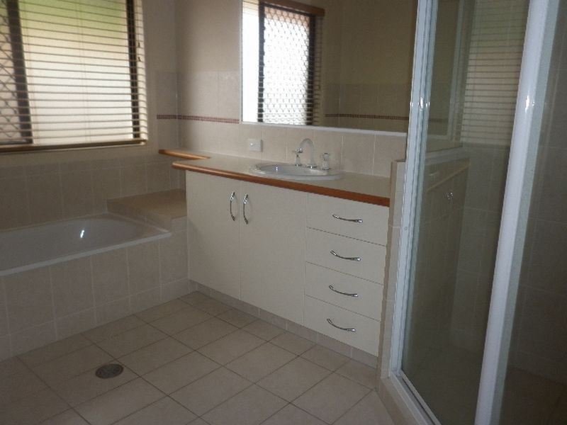 24 Taylor Drive, Pottsville NSW 2489