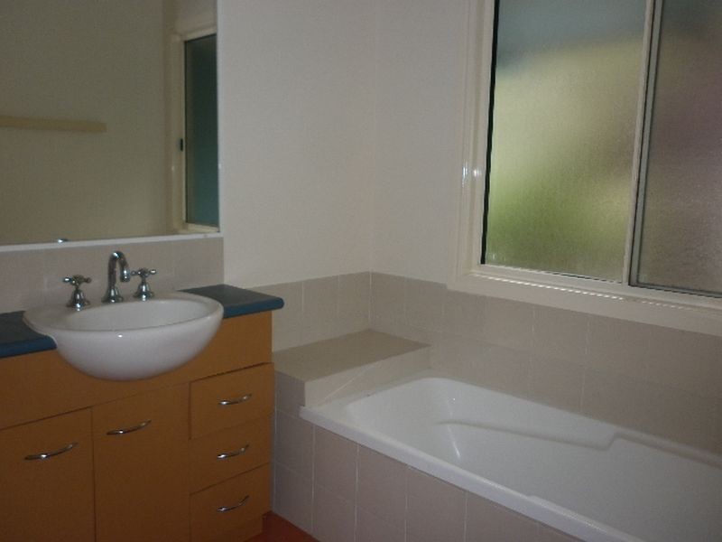 11 Flintwood Street, Pottsville NSW 2489