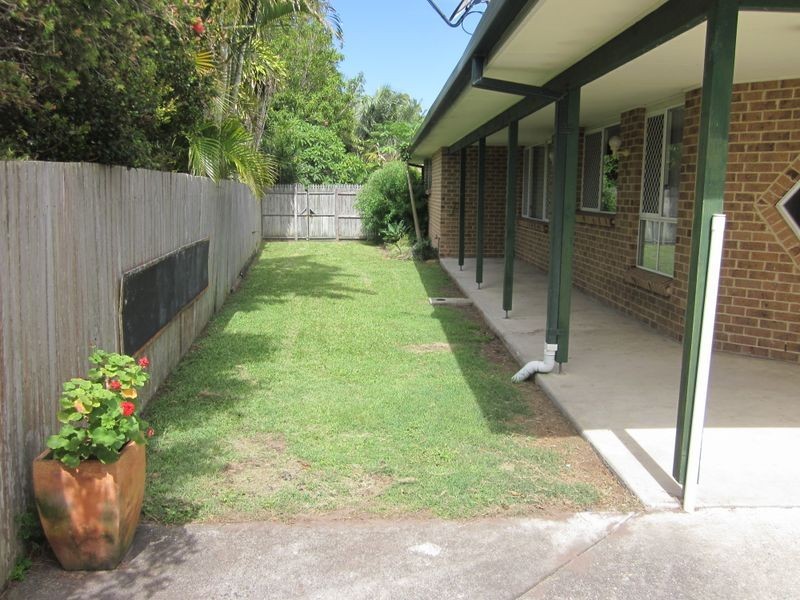 9 Andrew Avenue, Pottsville NSW 2489