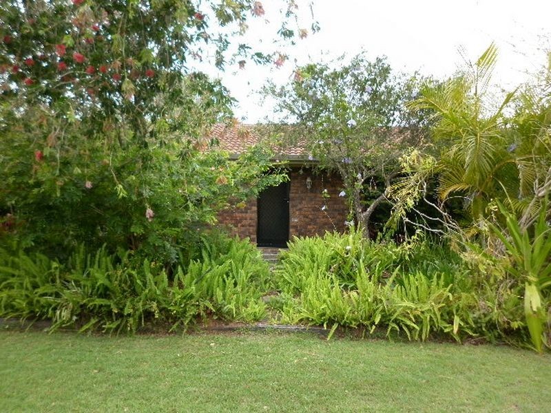 16 Andrew Avenue, Pottsville NSW 2489