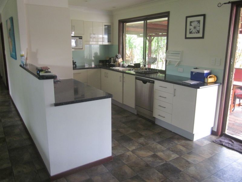 16 Andrew Avenue, Pottsville NSW 2489