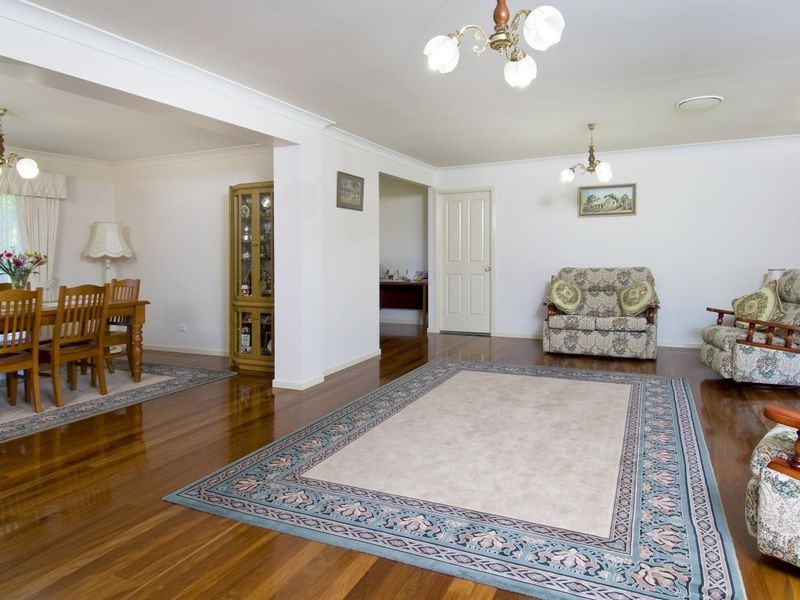 18 Benaroon Drive, Kendall NSW 2439