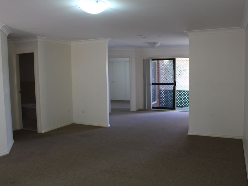 2/1 Lake Street, Laurieton NSW 2443