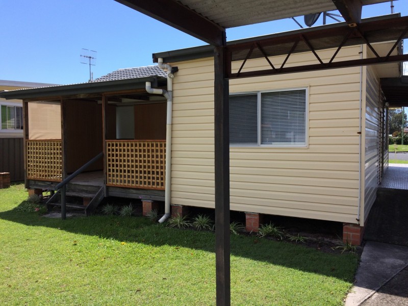 10 George Street, Laurieton NSW 2443