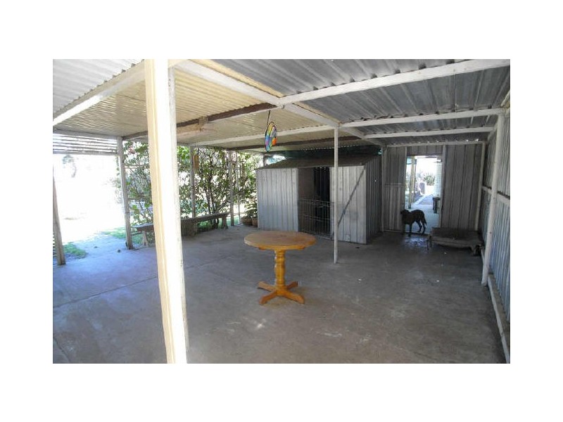 20 Church Street, Moorland NSW 2443