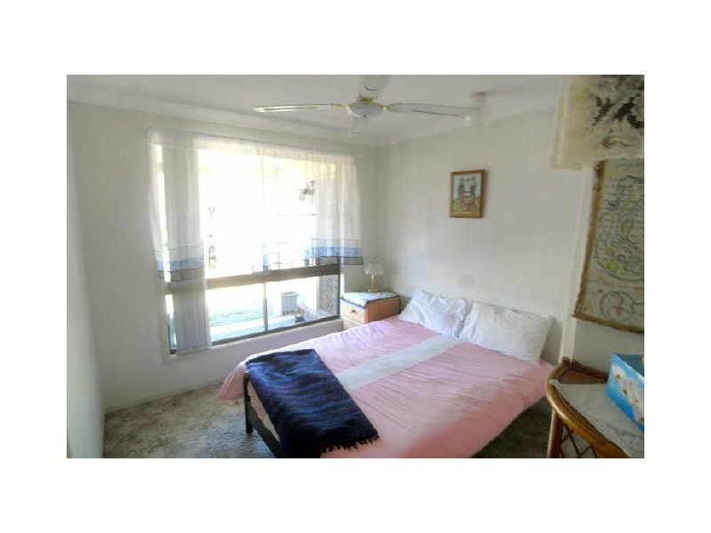 20 Church Street, Moorland NSW 2443