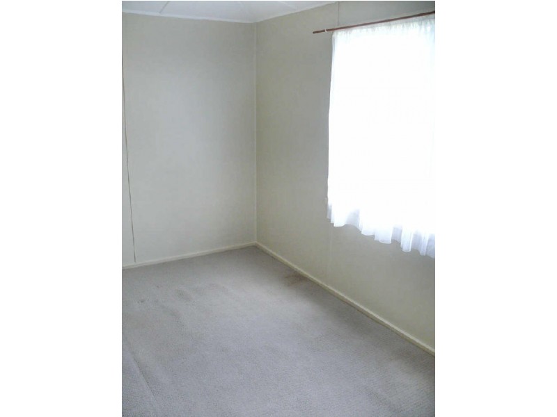 27 Station Street, Johns River NSW 2443