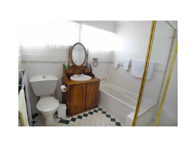 489 Ocean Drive, Laurieton NSW 2443