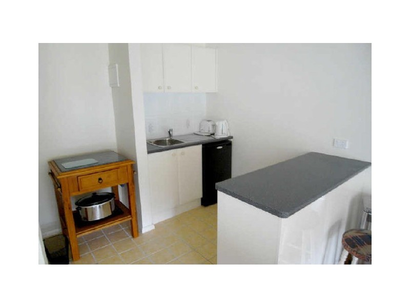 1/17 Granny Bell Lane, North Haven NSW 2443