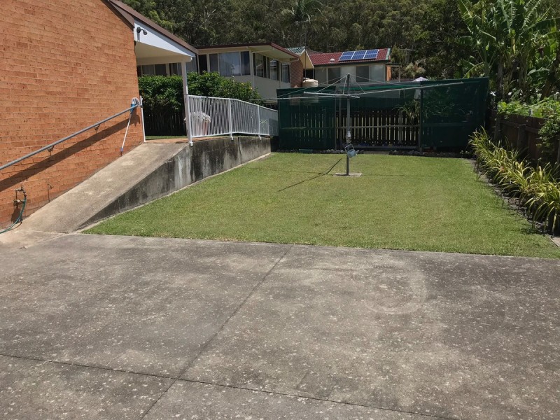 2 Peach Grove, Laurieton NSW 2443