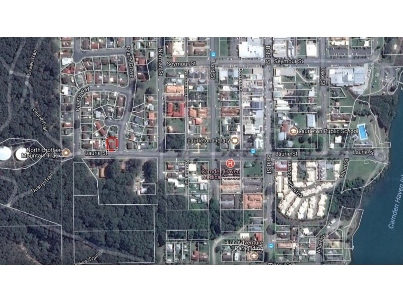 2 Peach Grove, Laurieton NSW 2443