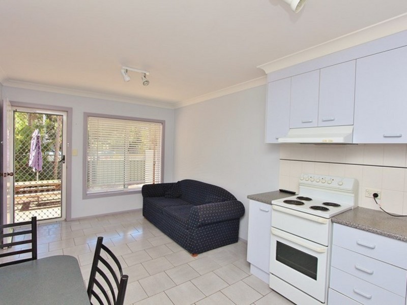 2/1 Edith Street, North Haven NSW 2443
