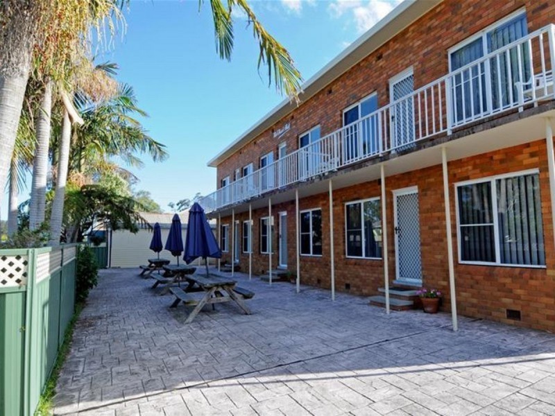 2/1 Edith Street, North Haven NSW 2443