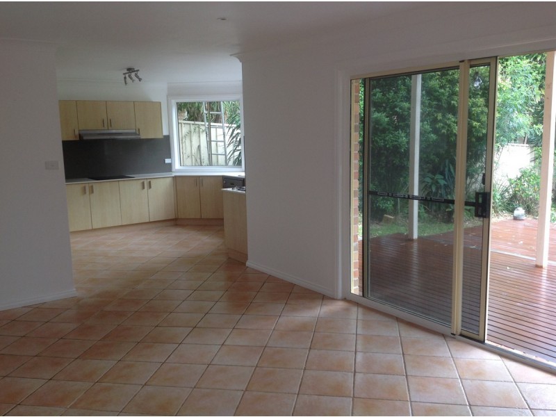 8 John Phillip Drive, Bonny Hills NSW 2445