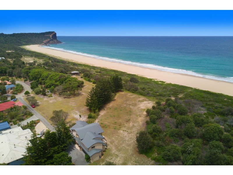 8 Iluka Way, Dunbogan NSW 2443