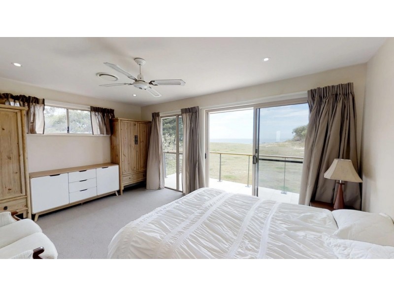 8 Iluka Way, Dunbogan NSW 2443