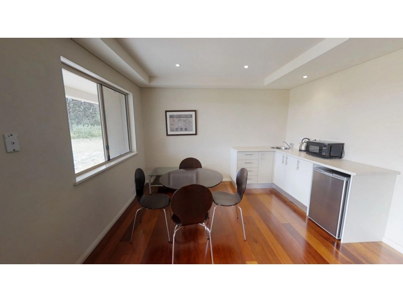 8 Iluka Way, Dunbogan NSW 2443