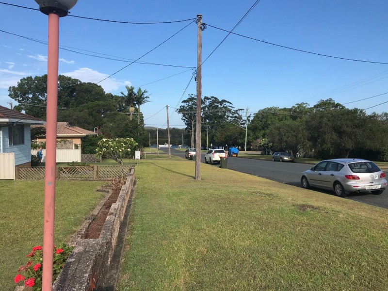 2/9 Mill Street, Laurieton NSW 2443