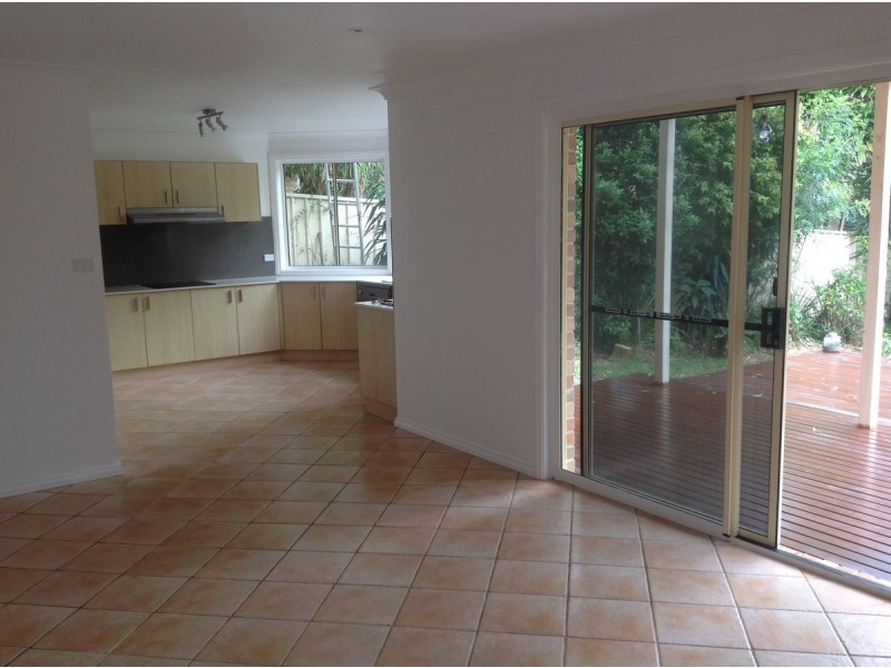 8 John Phillip Drive, Bonny Hills NSW 2445