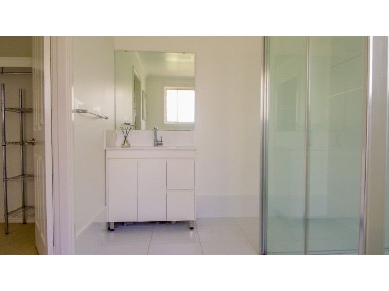 8 John Phillip Drive, Bonny Hills NSW 2445