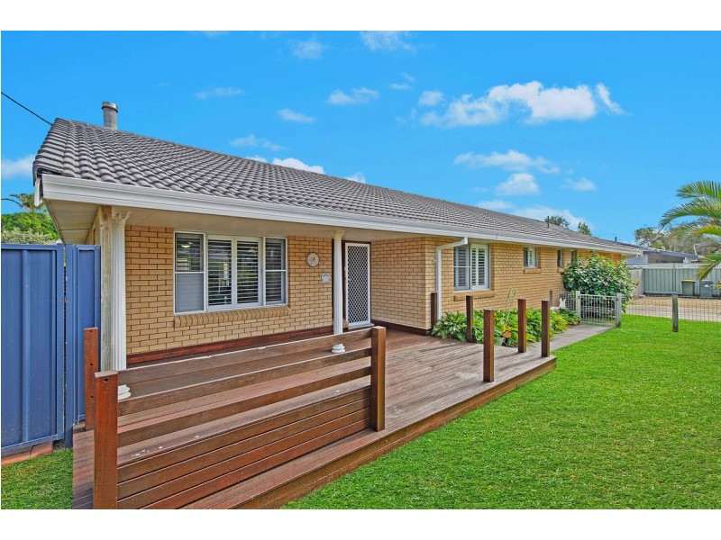 1 Seaview Avenue, Dunbogan NSW 2443