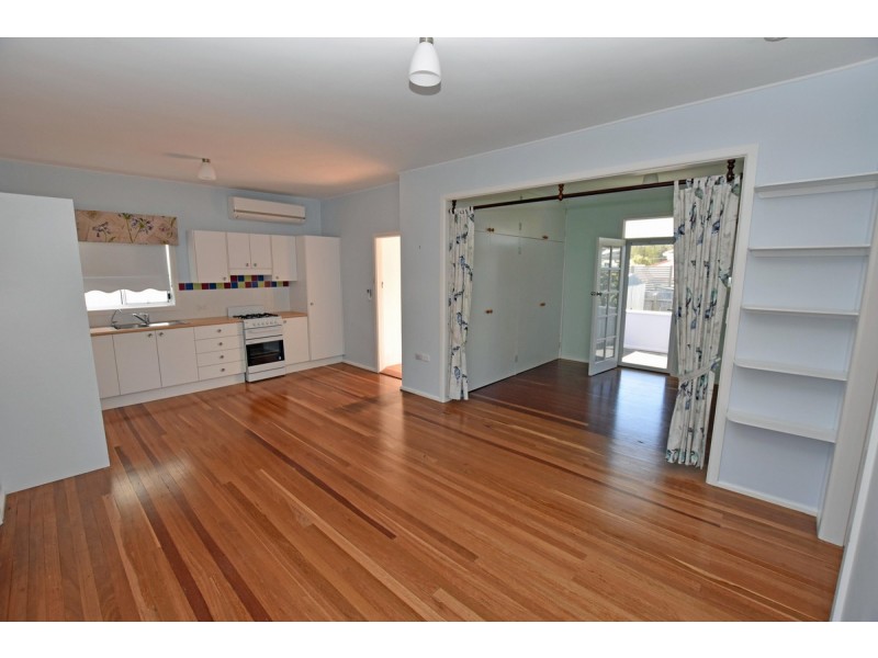 19 Lake Street, Laurieton NSW 2443