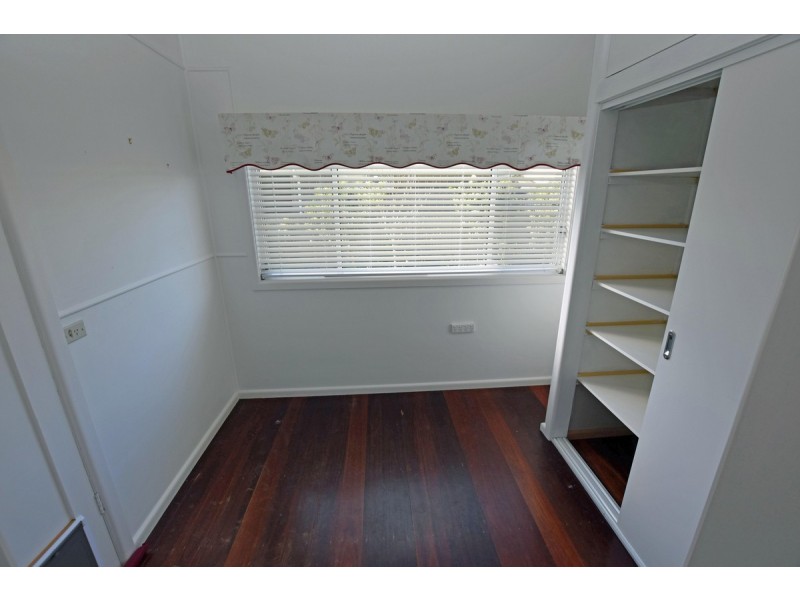 19 Lake Street, Laurieton NSW 2443