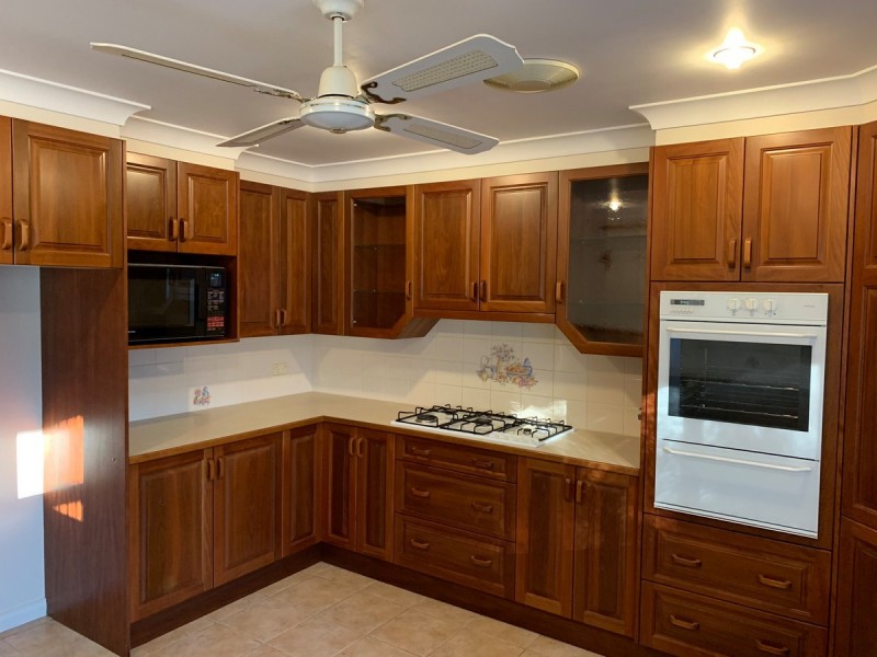 21 Lakeview Crescent, West Haven NSW 2443