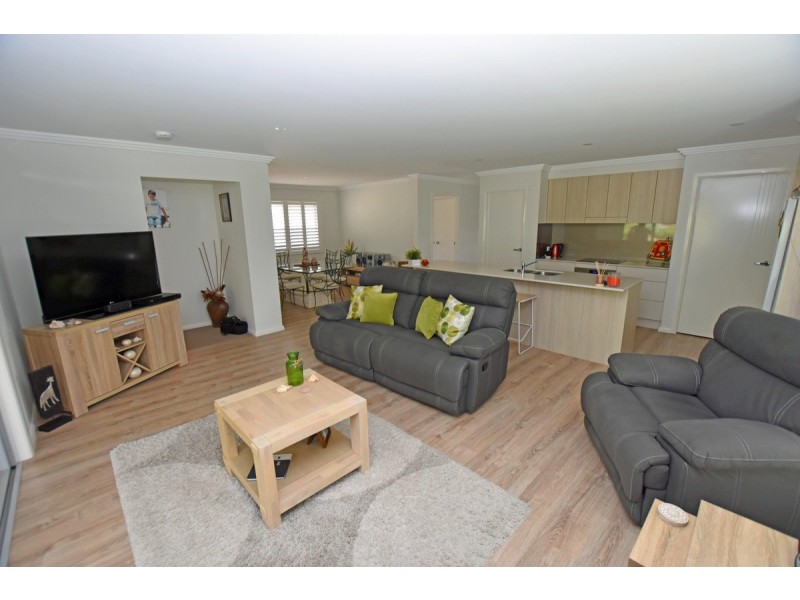 5 Hungerford Place, Bonny Hills NSW 2445