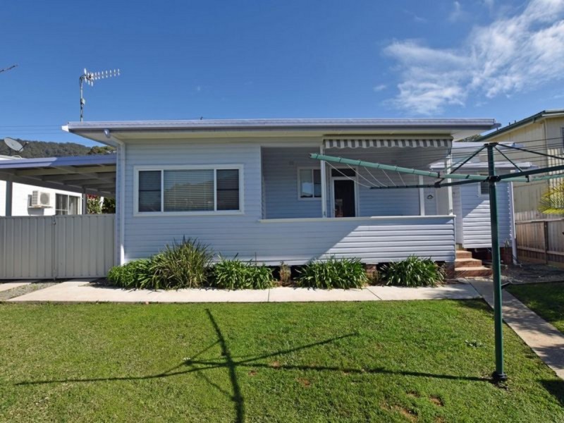 19 Lake Street, Laurieton NSW 2443