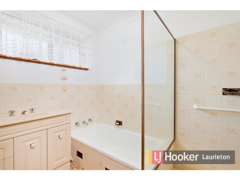 469 Ocean Drive, Laurieton NSW 2443