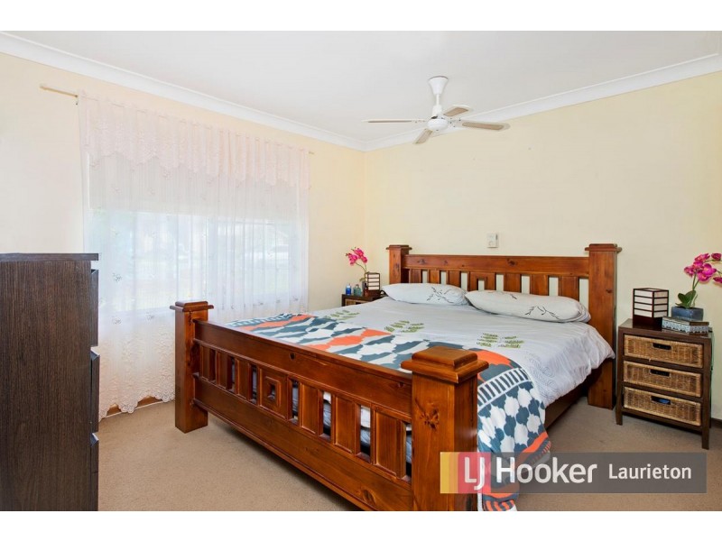 469 Ocean Drive, Laurieton NSW 2443