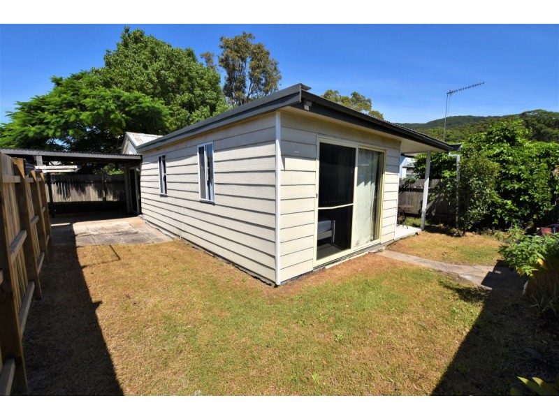 B/10 George Street, Laurieton NSW 2443
