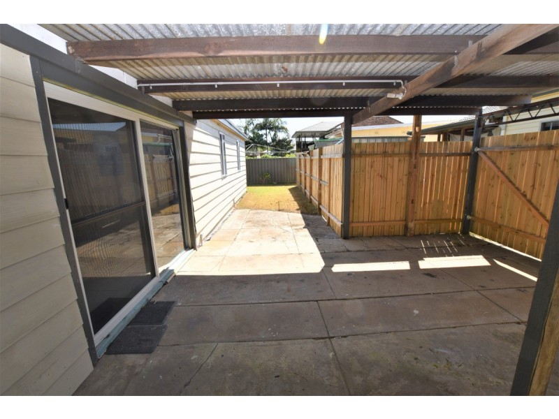 B/10 George Street, Laurieton NSW 2443