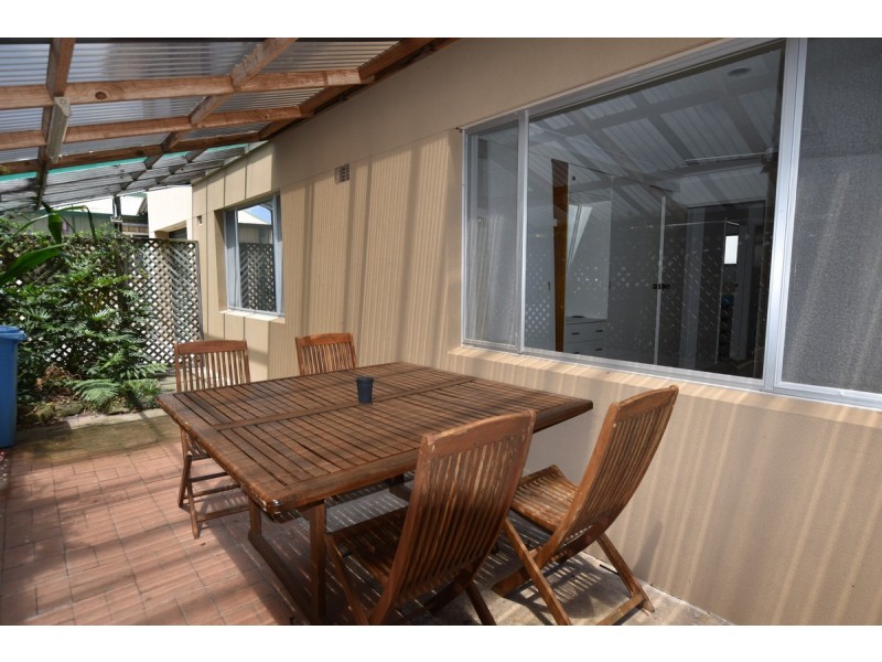 10A Arnott Street, Laurieton NSW 2443