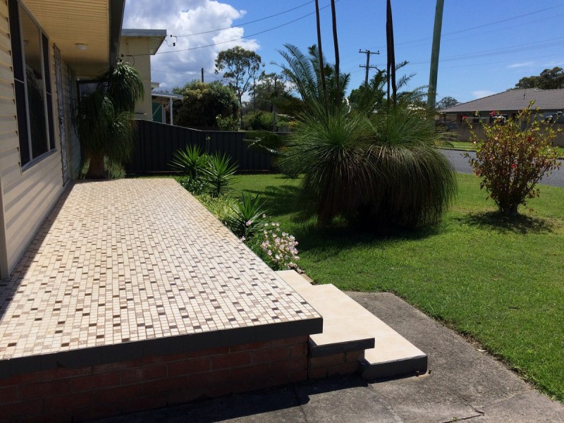 10 George  Street, Laurieton NSW 2443