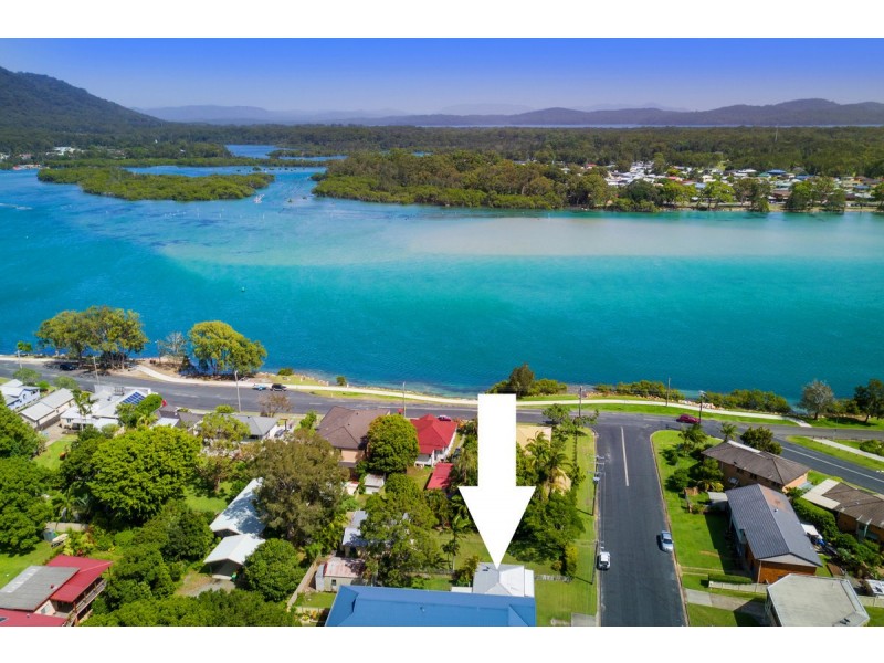 4 Bell Street, Dunbogan NSW 2443