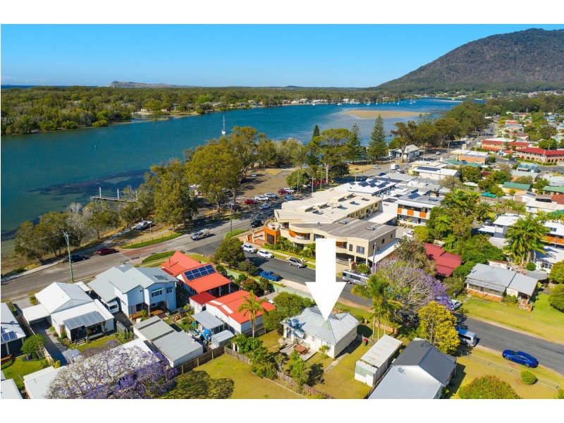 2 Vine Street, North Haven NSW 2443