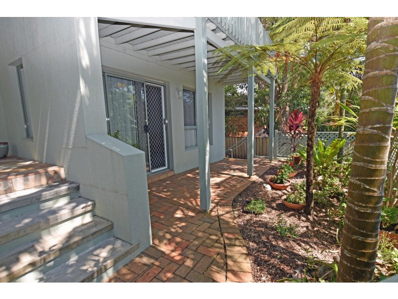 5/1649 Ocean Drive, Lake Cathie NSW 2445