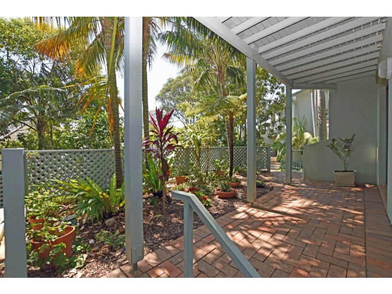 5/1649 Ocean Drive, Lake Cathie NSW 2445