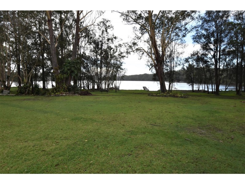 413 Ocean Drive, West Haven NSW 2443
